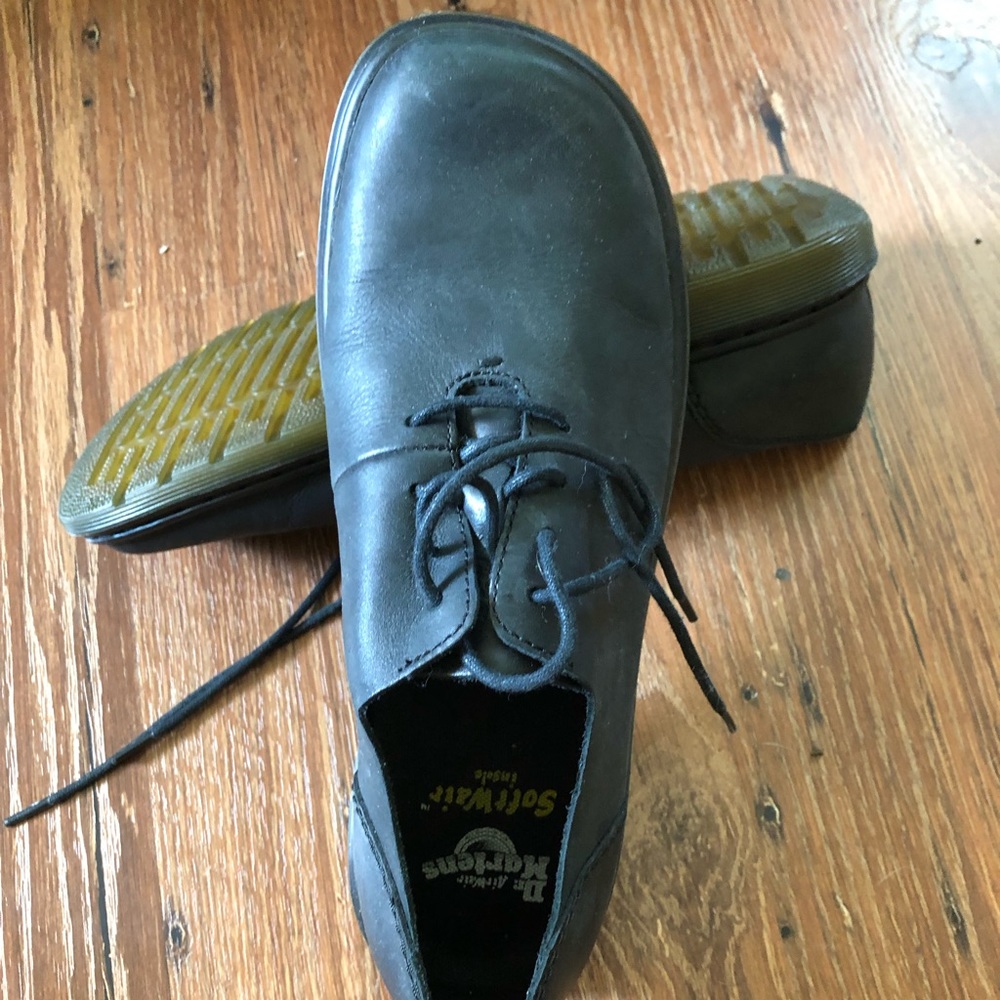 Never worn Dr. Martens Sz 8